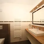 Sonnwendhof 3*