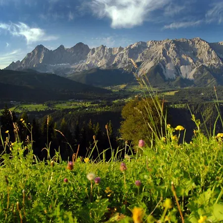 Pensión Sonnwendhof 3*